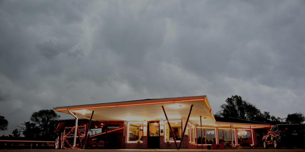 Raine Motel Valentine Exteriér fotografie